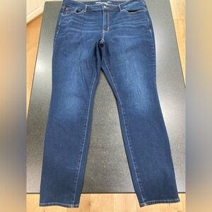 Old Navy Women’s pop icon Skinny Jeans